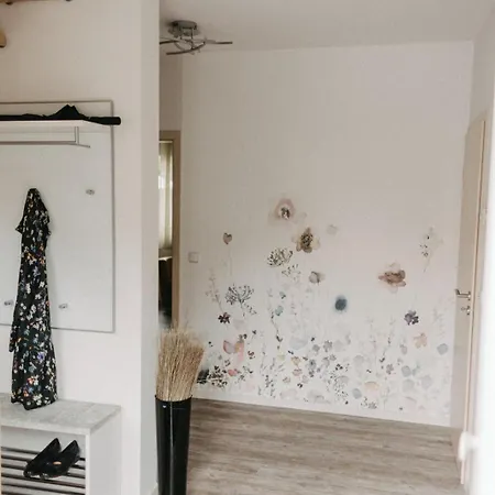 דירה Tole Ferienunterkunft *