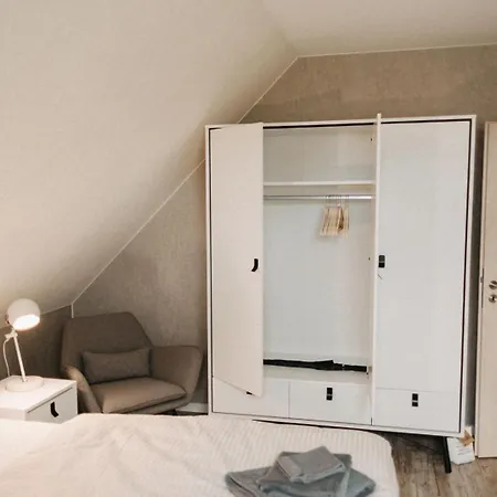 דירה Tole Ferienunterkunft הוירסוורדה