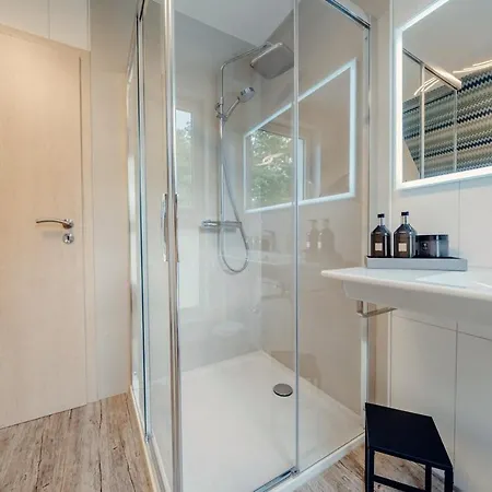 Tole Ferienunterkunft * הוירסוורדה