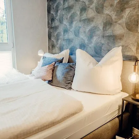 Tole Ferienunterkunft הוירסוורדה